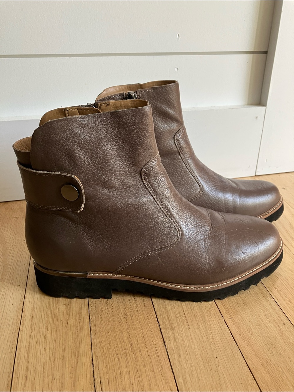 Franco Sarto Chevelle brown boots 7